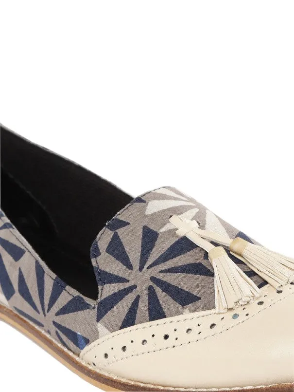 Flora White Solid & Block Printed Tasselled Handcrafted Loafers